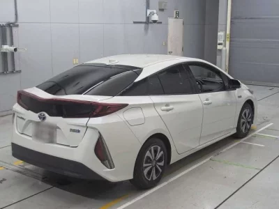 Toyota PRIUS PHV