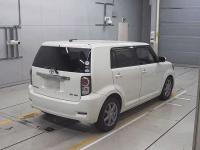 Toyota COROLLA RUMION