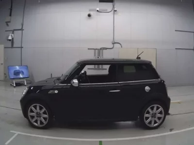 BMW MINI
