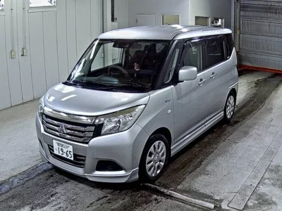 Mitsubishi DELICA D2