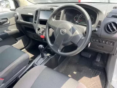 Nissan AD