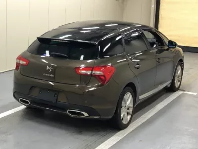 Citroen DS5
