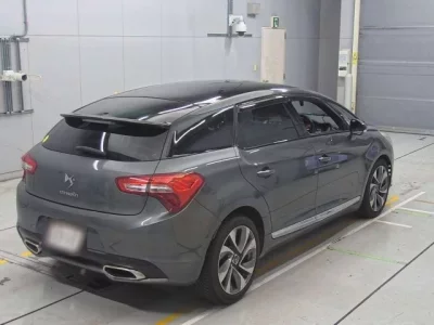 Citroen DS5