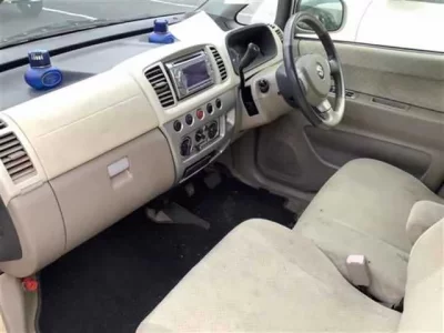 Suzuki MRWAGON