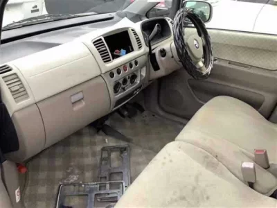 Suzuki MRWAGON