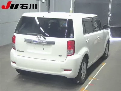 Toyota COROLLA RUMION