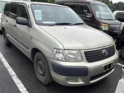 Toyota SUCCEED