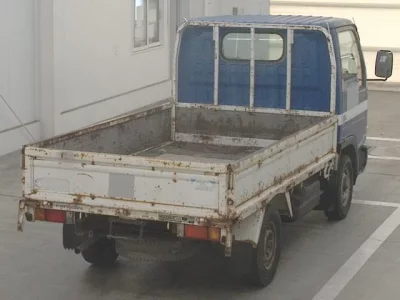 Isuzu ELF TRUCK