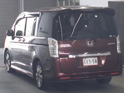 Honda STEP WAGON