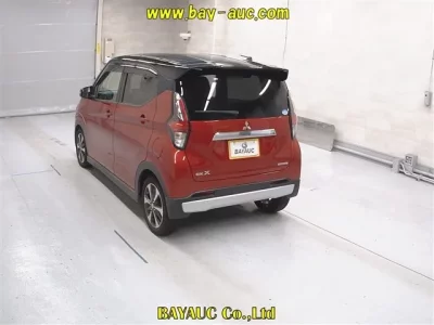 Mitsubishi EK X