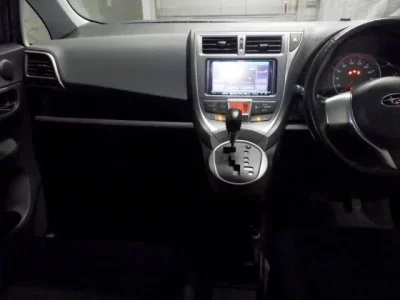 Subaru TREZIA
