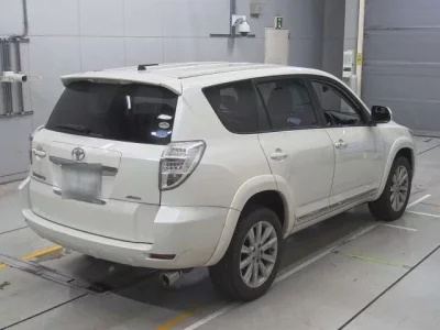 Toyota VANGUARD