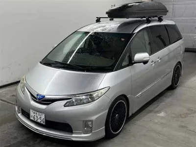 Toyota ESTIMA HYBRID