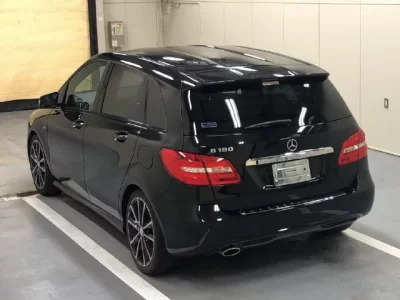 Mercedes-Benz B CLASS