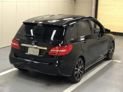 Mercedes-Benz B CLASS
