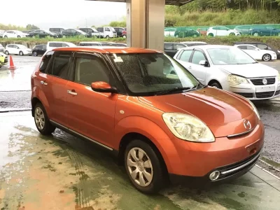 Mazda VERISA