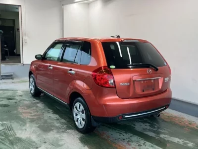 Mazda VERISA
