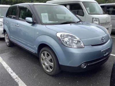 Mazda VERISA
