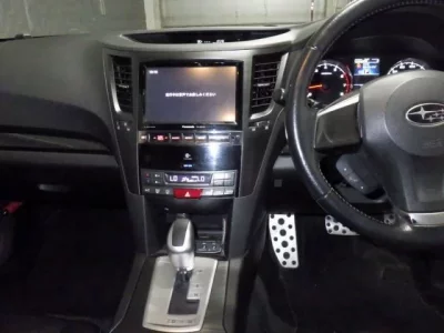 Subaru LEGACY OUTBACK