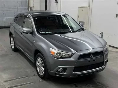 Mitsubishi RVR