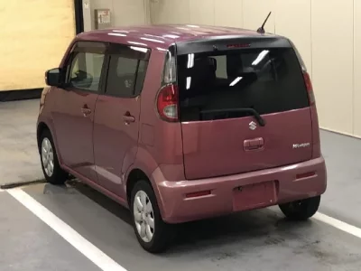 Suzuki MRWAGON