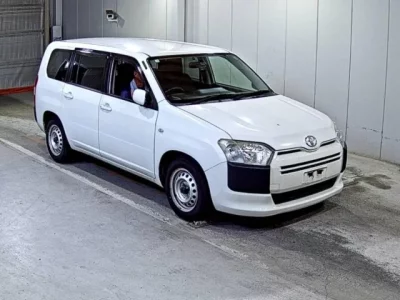 Toyota SUCCEED