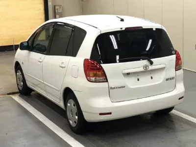 Toyota COROLLA SPACIO