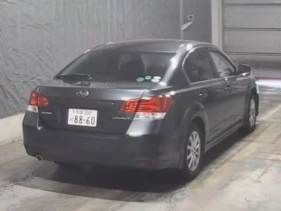 Subaru LEGACY B4