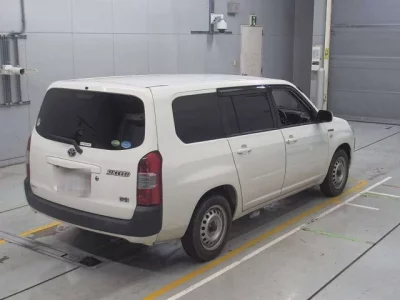 Toyota SUCCEED