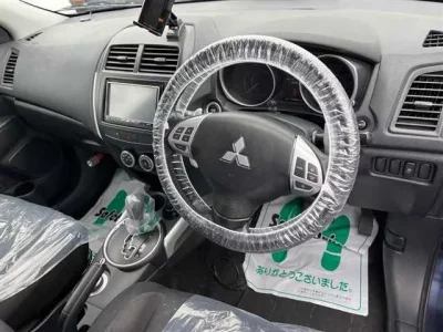 Mitsubishi RVR