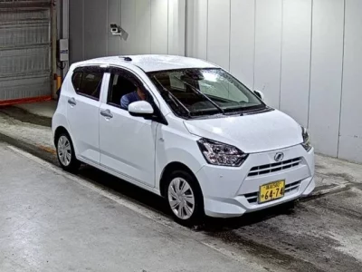 Daihatsu MIRA E S