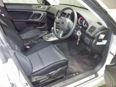 Subaru LEGACY B4