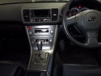 Subaru LEGACY B4