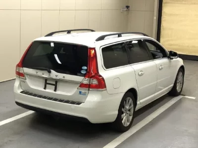 Volvo V70