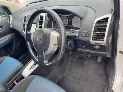 Nissan WINGROAD