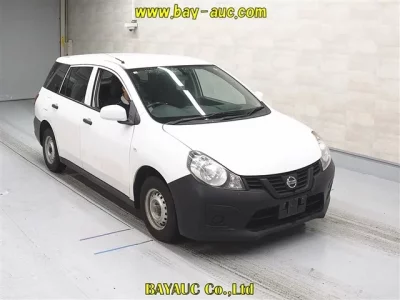 Nissan AD