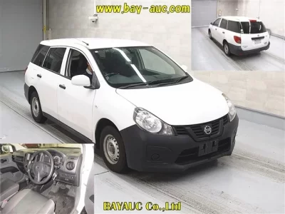 Nissan AD