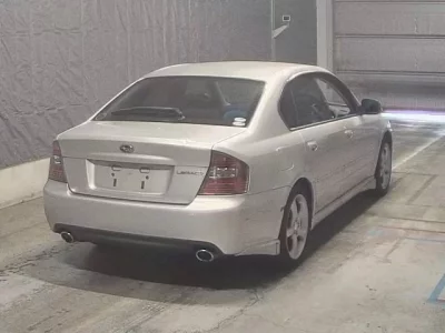 Subaru LEGACY B4