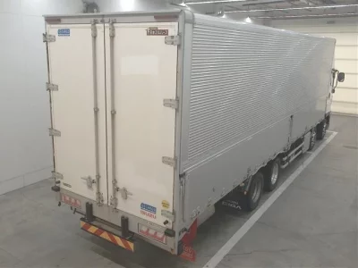 Isuzu TRUCK
