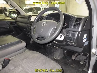 Toyota REGIUS ACE VAN