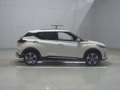 Nissan KIX
