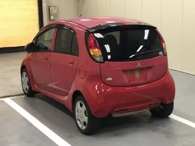 Mitsubishi I