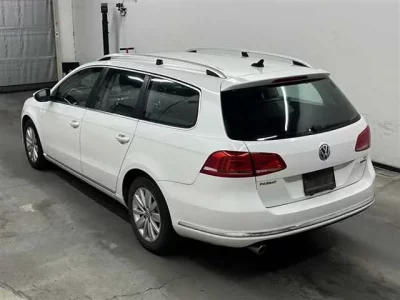 Volkswagen PASSAT VARIANT