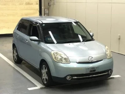 Mazda VERISA