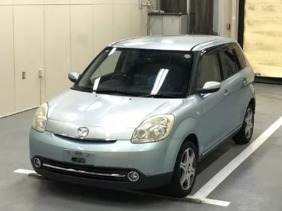 Mazda VERISA