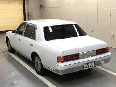 Toyota CENTURY