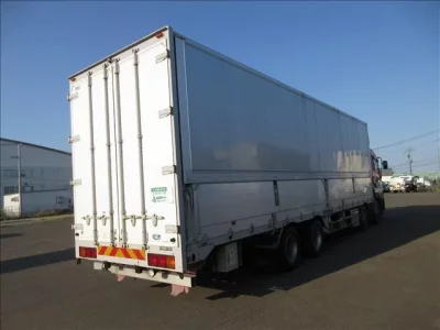 Nissan UD SERIES