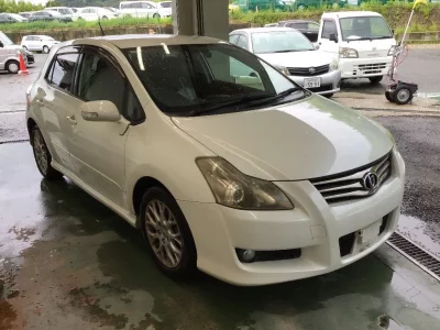 Toyota BLADE