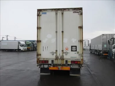 Isuzu TRUCK