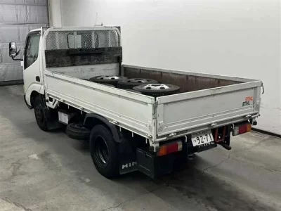 Hino DUTRO